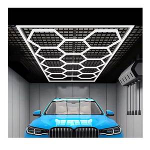 Modular Plastic Garage Flooring Tiles Interlocking Durable Waterproof With the Hexagonal <b>Lights</b> - Product Image 4