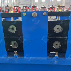 เครื่องขึ้นรูปประตูม้วนสแตนเลสความเร็วสูง HAUAN พร้อม PLC และมอเตอร์ - Product Image 3