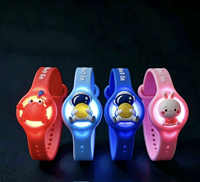 Bracelet LED en silicone PVC lumineux et coloré pour enfants, idéal pour les événements et les thèmes de dessins animés
