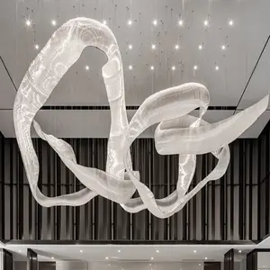 Op Maat Gemaakte Grote Geblazen Glas Hanglamp Restaurant Hotel Decor Kroonluchter Licht Multi-Shape Hanglamp Voor Hoog Plafond