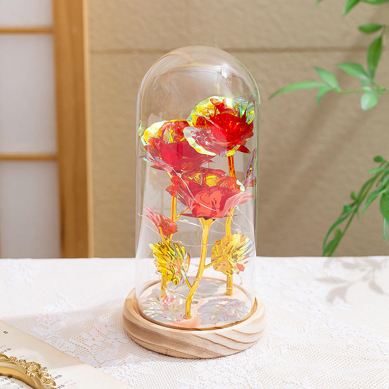 3 สีแดงสดใส