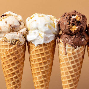 ผงทำไอศกรีมวานิลลา ช็อกโกแลต สตรอว์เบอร์รี สำหรับเครื่องทำเจลาโต้ ผสมนมชนิดนุ่ม บรรจุกล่องน้ำตาล 25 กก. สำหรับกาแฟ ชานม - Product Image 1