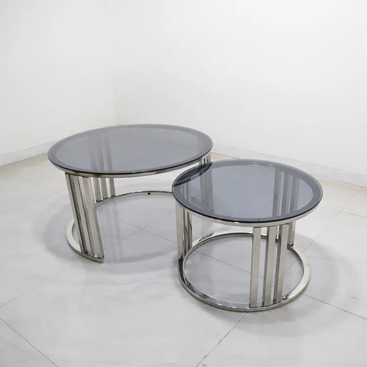 इतालवी स्टेनलेस स्टील के गिलास कॉफी टेबल धातु कमरे में रहने वाले फर्नीचर नेस्टेड लक्जरी दौर स्पष्ट गिलास शीर्ष कॉफी टेबल