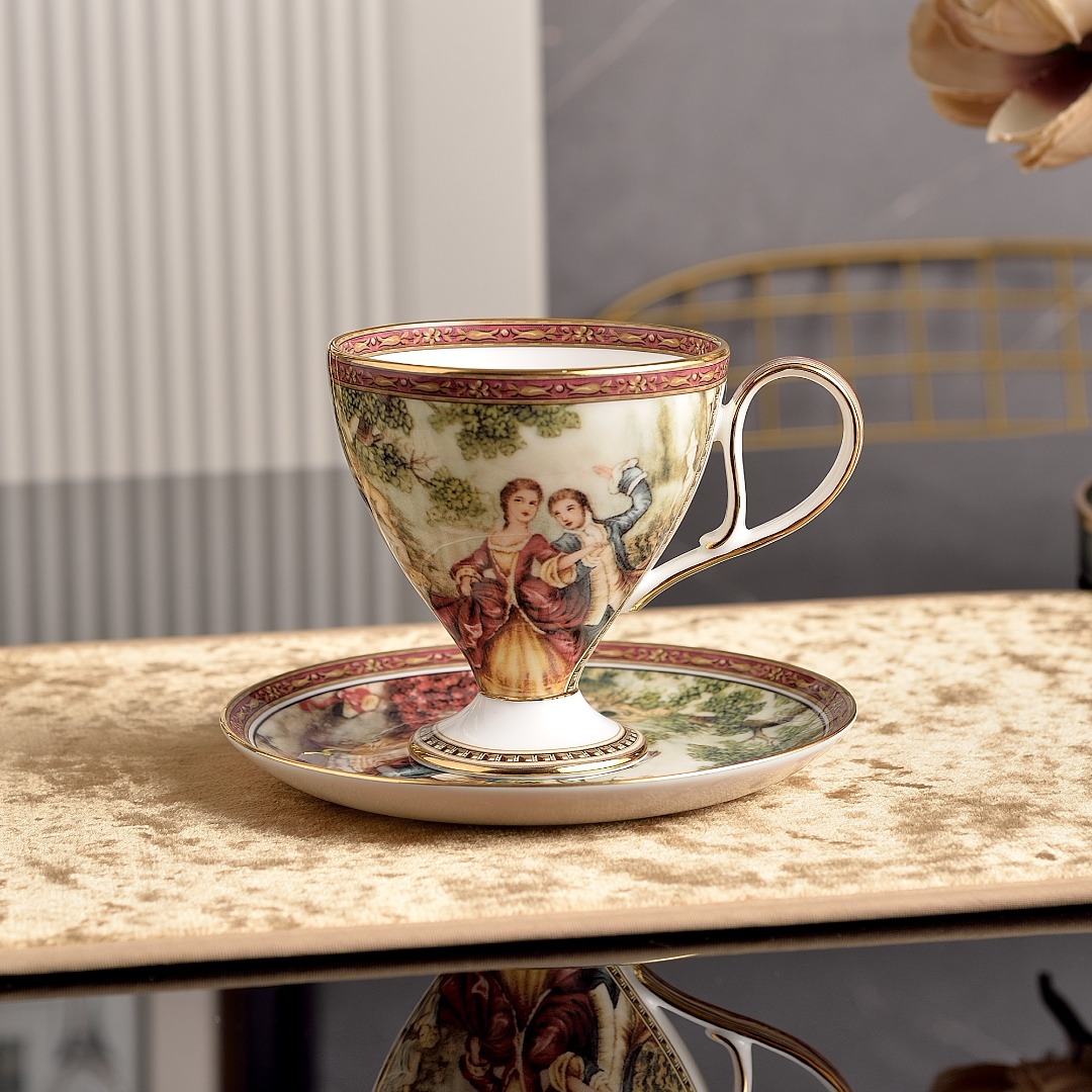 Tasse et soucoupe rouges-C