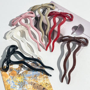 Pasador de Pelo en Forma de U, Bonito y Dulce, de Plástico, Color Sólido, Ondulado, para Mujer - Product Image 1