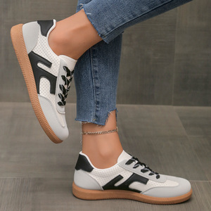 Zapatillas Blancas de Mujer para Primavera, Planas, Talla Grande, Estilo Alemán, Casuales, Deportivas, Combinables con Todo, para Estudiantes - Product Image 1