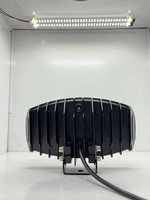 Feux de camion LED carrés de 9 pouces, feux de toit de camion autrichiens, projecteurs tout-terrain adaptés aux nouveaux modèles russes