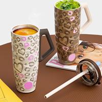 Ensemble cadeau de gobelet isotherme de 37 oz avec poignée, paille et couvercle, bouteille d'eau réutilisable en acier inoxydable à isolation sous vide, logo personnalisé, vente en gros
