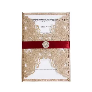 Özel düğün davetiyesi kartı iş davetiyesi parlak kağıt ve gül altın Glitter davetiye kartları şerit ve toka ile