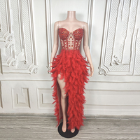 Abendkleider Elegante Ballkleider Luxuriöse Hochzeitskleider mit Federn
