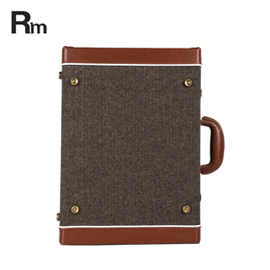<span class=keywords><strong>Etui</strong></span> personnalisé pour pédalier de <span class=keywords><strong>guitare</strong></span> multi-effets gris <span class=keywords><strong>tweed</strong></span> vert foncé velours vert foncé <span class=keywords><strong>Etui</strong></span> distributeur personnalisé pour pédalier - Product Image 2