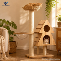 Arbre à chat en bois massif avec panier tressé et gamelle en acrylique, tour pour chat à 2 niveaux avec griffoir en sisal pour chats d'intérieur