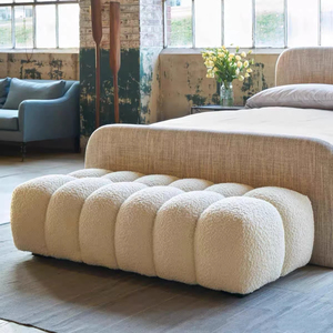 Banc ottoman de luxe français en velours d'agneau pour hôtel et maison, idéal comme siège d'appoint pour chambre, bout de lit, armoire à chaussures ou comme <span class=keywords><strong>tabouret</strong></span> à l'essayage de vêtements - Product Image 2