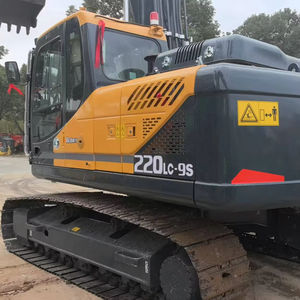 Excavadora de cadenas Hyundai 220-9 usada de alta calidad, 22 toneladas, con motor Cummins y componentes principales incluidos, modelo 2020, en venta. - Product Image 5