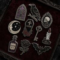 Pin de Esmalte Duro Personalizado al por Mayor para Fabricantes, Insignia de Metal de Aleación de Zinc con Logotipo Gótico, Pin Personalizado para Sombrero