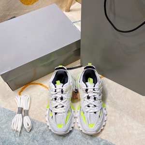 Chaussures décontractées personnalisables en cuir véritable, respirantes, légères, à enfiler, avec semelle épaisse en maille, tendance mode - Product Image 4