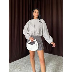 Chaqueta Bomber Gris al por Mayor para Mujer, Manga Larga, Tejida, Resistente al Viento, con Cierre Frontal - Product Image 4