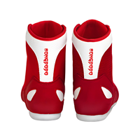 Chaussures de boxe légères antidérapantes en gros d'usine, logo personnalisé, respirantes, unisexes pour la gym et l'entraînement aux arts martiaux