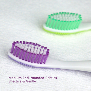 Cepillo <span class=keywords><strong>de</strong></span> Dientes Personalizable <span class=keywords><strong>de</strong></span> Cerdas Medianas con Limpiador <span class=keywords><strong>de</strong></span> <span class=keywords><strong>Lengua</strong></span>, Empaque Multicolor - Product Image 4