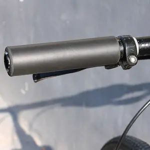 Großhandel fahrrad teile bar bmx-Bike Handlebar Grips Non Slip Rubber Bicycle Handle Grip mit Aluminum Lock Bike Grip für Foldable Bike MTB BMX