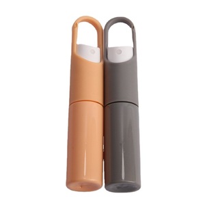Mini flacon de parfum design porte-clés avec crochet 10 ml, vaporisateur portable suspendu, atomiseur vide rechargeable en plastique - Product Image 5