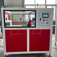 Machine de fabrication de panneaux de revêtement de plafond en PVC/WPC à double vis, ligne d'extrusion de panneaux de plafond et de mur à languettes avec bande argentée brillante