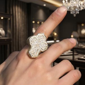 Bague de cocktail de luxe en or rose avec diamants taille baguette, sertissage pavé géométrique, bijoux fins unisexes, bague de soirée tendance - Product Image 1
