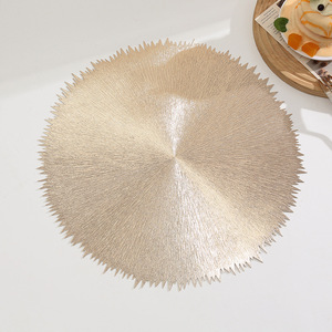 Tovaglietta Nordica Moderna Minimalista in Plastica Resistente al Calore, Diametro 38cm, Design Traforato con Fili Intrecciati, Sottobicchiere - Product Image 4