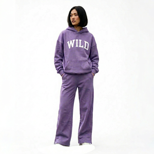 Nouvel ensemble décontracté brodé respirant pour femme : sweat à capuche et pantalon de survêtement à manches longues - Product Image 1