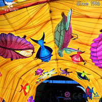 Lanterne parc entrée festival du monde sous-marin spectacle de lanternes