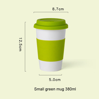 Cadeau Coloré Personnalisé Sillicon Caoutchouc Couvercle et Manchon Créatif Étudiant Bureau Utilisation Lait Thé Café Tasse en Céramique sans Poignée