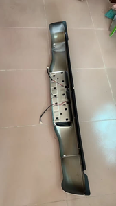 Nuevo estilo Hilux <span class=keywords><strong>Vigo</strong></span> 4X4 Bull Bar Autopartes Protector de parachoques trasero con recortes de escape Accesorios para automóviles hechos de plástico - Product Image 3