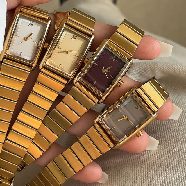 Fashion Vintage Square Light Luxury Quartz Stainless Steel Belt Glass Women's Watch Simple Elegant Small Dial for Women