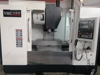 Centre d'usinage vertical CNC 3/4/5 axes, VMC 850 960 1060 1270 avec guidage linéaire pour tournage