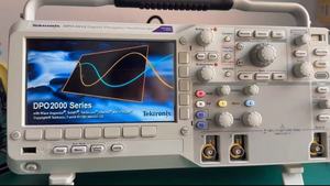 ออสซิลโลสโคปแบบผสม/ดิจิทัลฟลูออเรสเซนต์รุ่น MSO/DPO2000ของเทกโทรนิกซ์ - Product Image 4