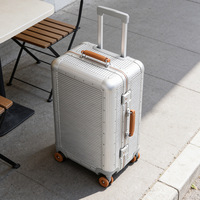 Valise à roulettes en aluminium 2026, modèle tendance, 28 pouces, anti-chute, avec serrure TSA et poignée en cuir