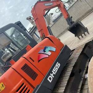 Miniexcavadora Usada Doosan DH55 Modelo 2019 de 5.5 Toneladas con Motor Cummins y Componentes Centrales de Rodamientos Incluidos - Product Image 5
