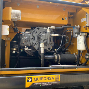 Excavatrice Sany 215 d'occasion, modèle 2022, moteur Cummins, poids opérationnel de 40 tonnes, 1200 heures de fonctionnement, capacité de la benne de 1,2 m³, pompe hydraulique MOOG - Product Image 5