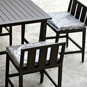 Ensemble de meubles en aluminium antirouille, table et <span class=keywords><strong>chaises</strong></span> pour projet hôtelier, vente en gros - Product Image 1