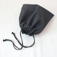 Sacs en velours pour bijoux, pochettes à cordon en velours, sacs cadeaux pour bijoux, sacs de présentation pour chaînes, bagues et médaillons, idéaux comme cadeaux de festival