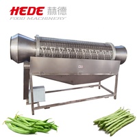 Automatische machine voor het trimmen van sperziebonen en erwten. Apparatuur voor de verwerking van fruit en groenten. voor gebruik in de centrale keuken.