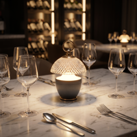 Lampe de table LED d'ambiance moderne de luxe avec abat-jour en cristal et diamant, poignée en métal, commande tactile, sans fil et rechargeable