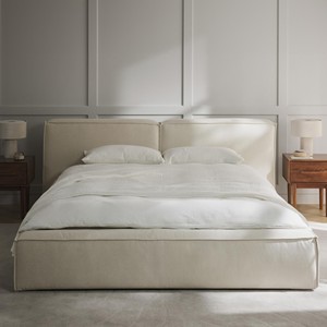 Cadre de lit plateforme minimaliste rembourré avec tête de lit rembourrée pour chambre à coucher, lit en tissu personnalisable (double/king size) - Product Image 1