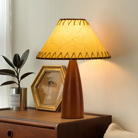 Lampe de table LED rechargeable sans fil en bois de designer avec base en tissu, lumière tactile, décoration d'intérieur de luxe pour restaurant, hôtel, salon
