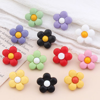 Kancing Resin Bunga Warna-warni Ramah Lingkungan 15mm 18mm dalam 15 Warna untuk Mantel Anak