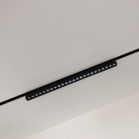 Système d'éclairage linéaire magnétique moderne en alliage d'aluminium pour intérieur, éclairage de plafond LED magnétique à intensité variable, CRI 90 élevé, garantie 5 ans