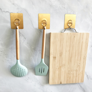 Gancho <span class=keywords><strong>para</strong></span> colgar en la pared <span class=keywords><strong>de</strong></span> <span class=keywords><strong>vinilo</strong></span> doble <span class=keywords><strong>para</strong></span> tarjeta blíster <span class=keywords><strong>de</strong></span> PVC negro moderno al por mayor 324 raspador <span class=keywords><strong>de</strong></span> cocina resistente fuerte <span class=keywords><strong>para</strong></span> el baño del hogar - Product Image 3