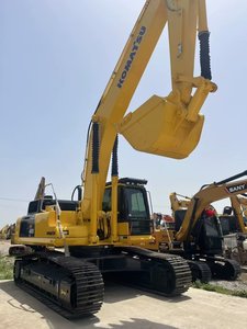 Excavadora de Orugas Komatsu PC400LC de Gran Tamaño, Excelente Calidad y Alta Relación Calidad-Precio, Usada en Buenas Condiciones, Motor en Venta - Product Image 4