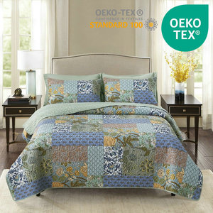 Polyester <strong>Quilted</strong> <strong>Bedspread</strong> 3PCS Set Patchwork Floral Bed Cover Soft Lightweight for Home Guest Room Bulk Wholesale - Product Image 1