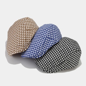 Casquette plate rétro à carreaux noirs et blancs de style britannique pour hommes et femmes, tendance, vente en gros - Product Image 2